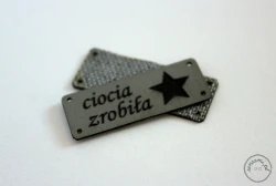 Metka ze skóry ekologicznej ciocia zrobiła szara