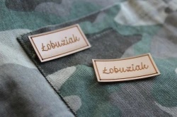 Metka z ekoskóry Łobuziak